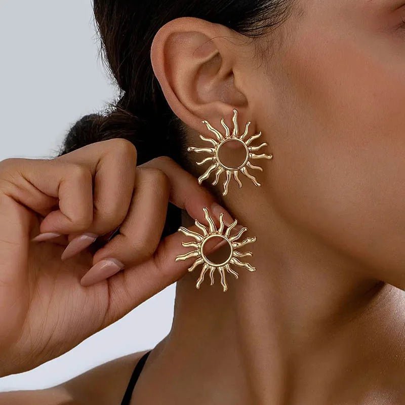 Exaggeration Ocean Style Shell Texture Stud Earrings for Women Trendy Accessories Personalization Jewelry Earrings Daily Wear - PrimeNest