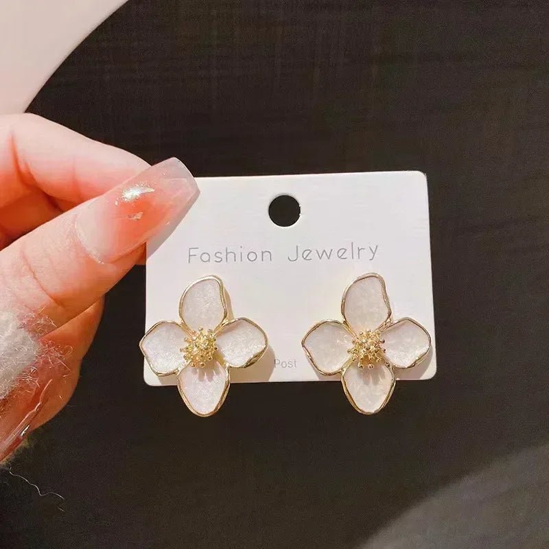 Exaggeration Ocean Style Shell Texture Stud Earrings for Women Trendy Accessories Personalization Jewelry Earrings Daily Wear - PrimeNest