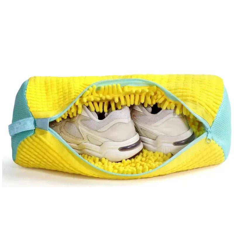 Fluffy Fiber Shoe Washing Bag 360° Surround Cleaning Reusable Durable Machine-Washable Laundry Bag with Zipper Closure (1pc) - PrimeNest